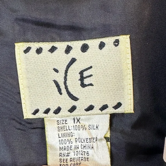 Vintage Ice 100% Silk Black and White Polka Dot Lined Button Front Top Size 1X - Picture 3 of 5